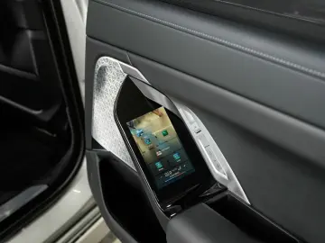 740d xDrive B&W Belüftung Autobahnass. Massage