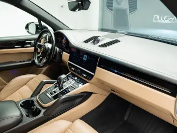 Porsche Cayenne S