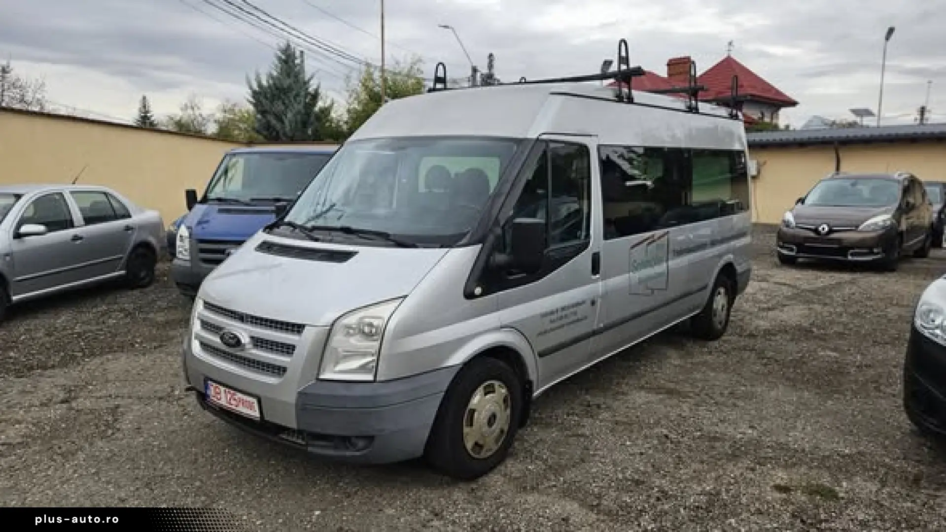 FORD TRANSIT 9 LOCURI 2013