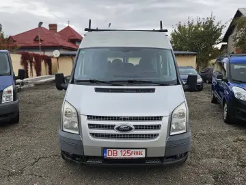 FORD TRANSIT 9 LOCURI 2013