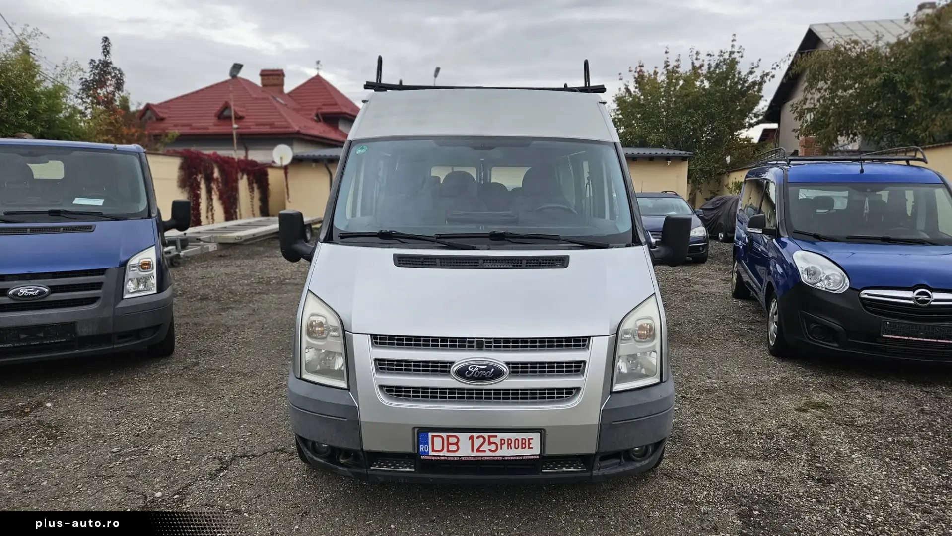 FORD TRANSIT 9 LOCURI 2013