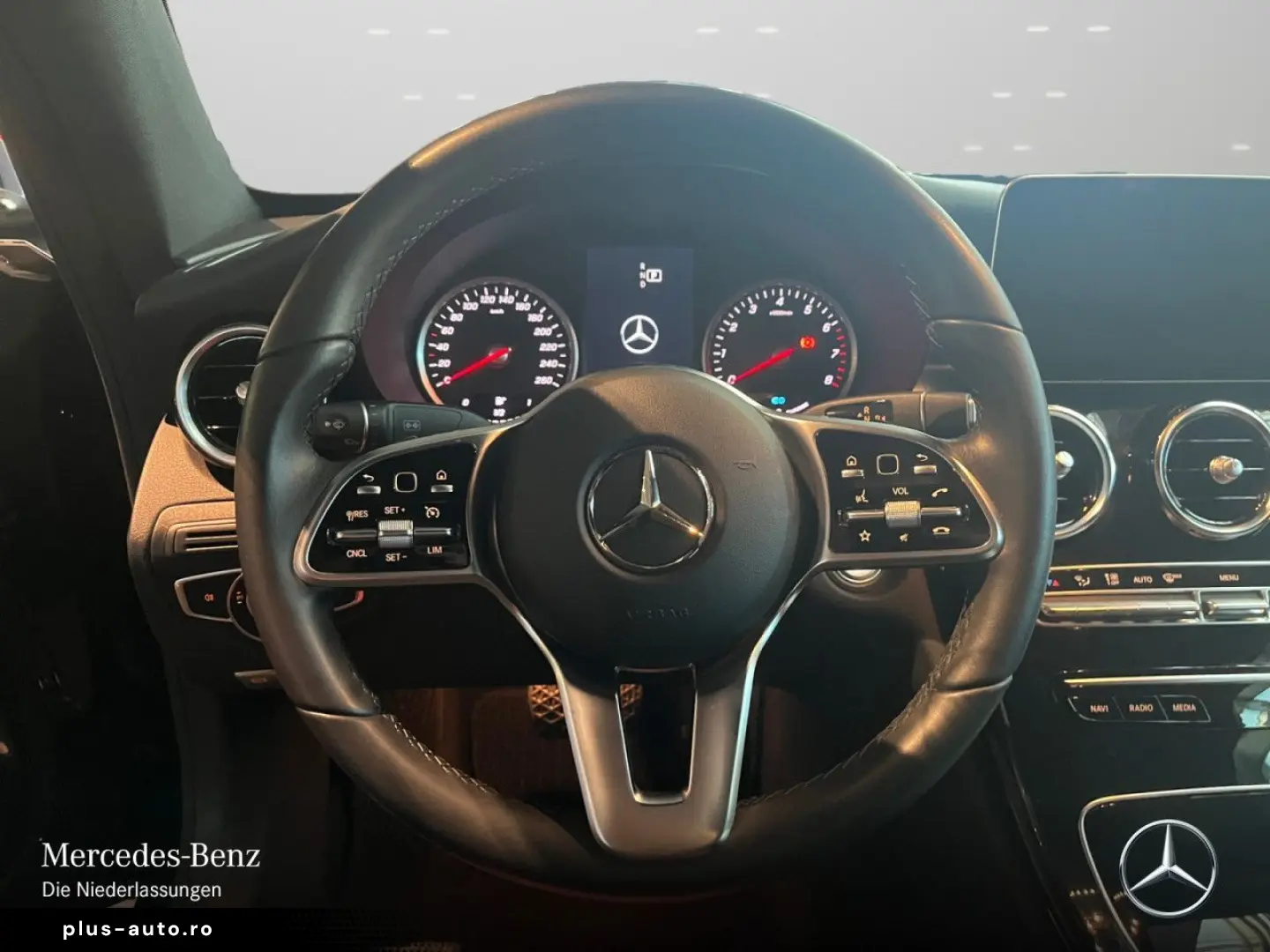 C 300 4M CP COMAND LEDER Kam MBeam HighEndInfo