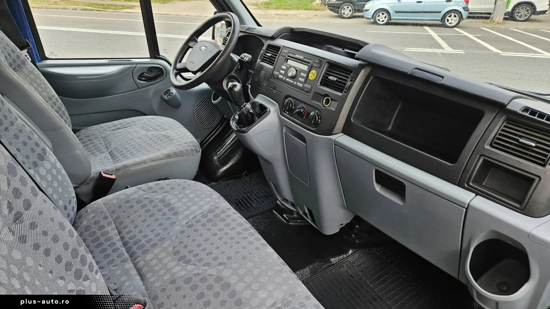 FORD TRANSIT 2009