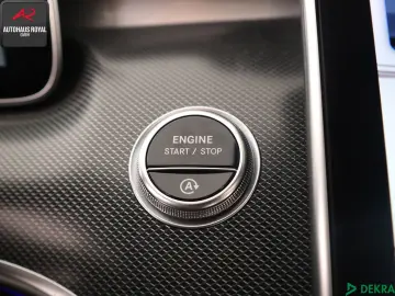 C 300 AMG NIGHT 360GRAD HEADUP KEYLESS PANORAMA