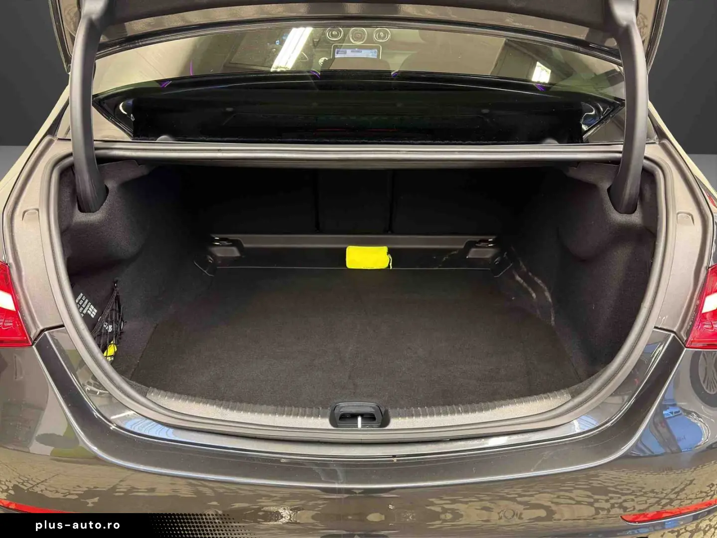 C 300 Avantgarde 4M Pano NIGHT MEMORY 360  18