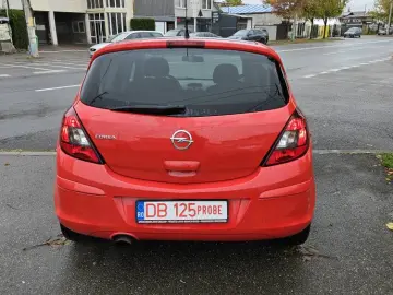 OPEL CORSA 1.4 BENZINA 2011