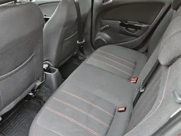 OPEL CORSA 1.4 BENZINA 2011