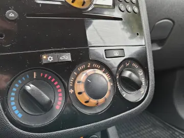 OPEL CORSA 1.4 BENZINA 2011