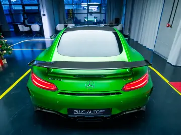 Mercedes AMG GTR