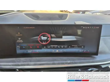 X7 xDrive 40d M-Sport AHK PANO STANDHZG HUD ACC