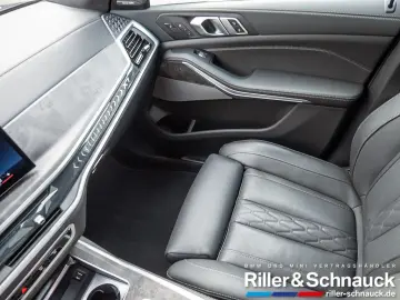 X7 xDrive 40d M-Sport AHK PANO STANDHZG HUD ACC