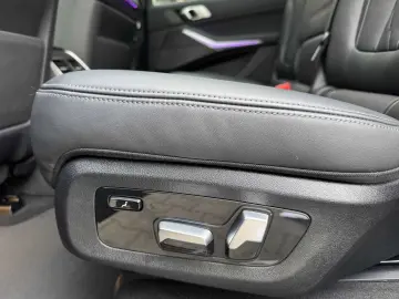 X7 xDrive40i M Sport DA PA Prof SkyPano AHK H K