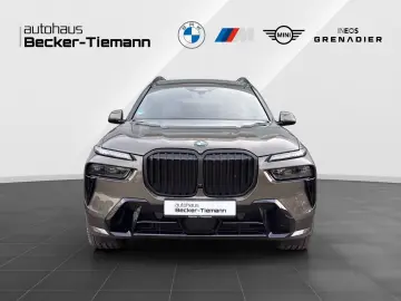 X7 xDrive40d M Sport Pro   AHK   Panoramadach