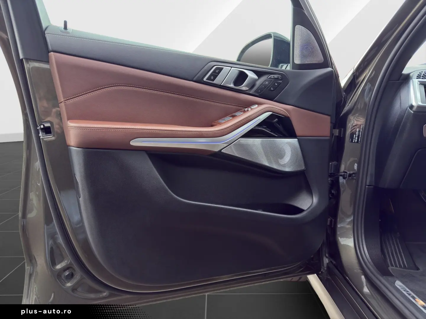 X7 xDrive40d M Sport Pro   AHK   Panoramadach