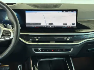 X5 30d xDr M Sport Navi.LED.AHK.ACC.360 .Pano