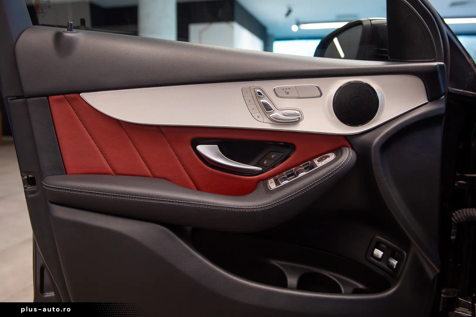 Mercedes-Benz GLC 300e 4Matic Coupe AMG Line