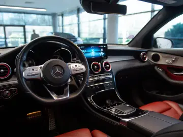 Mercedes-Benz GLC 300e 4Matic Coupe AMG Line