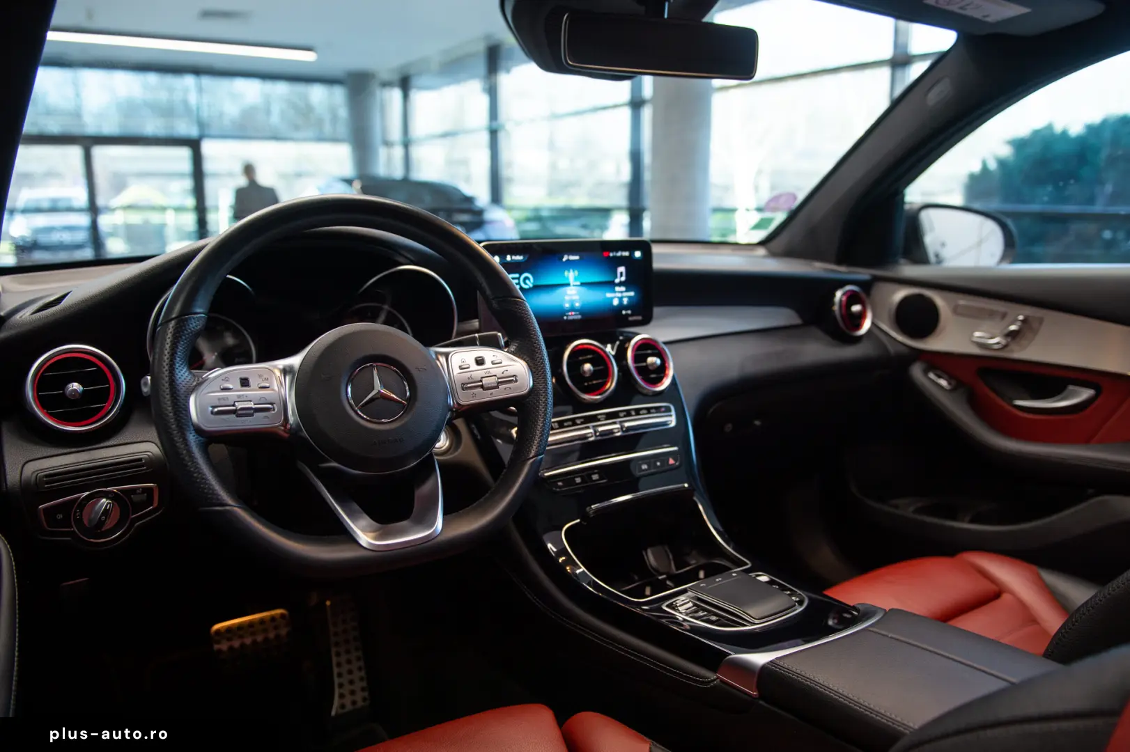 Mercedes-Benz GLC 300e 4Matic Coupe AMG Line