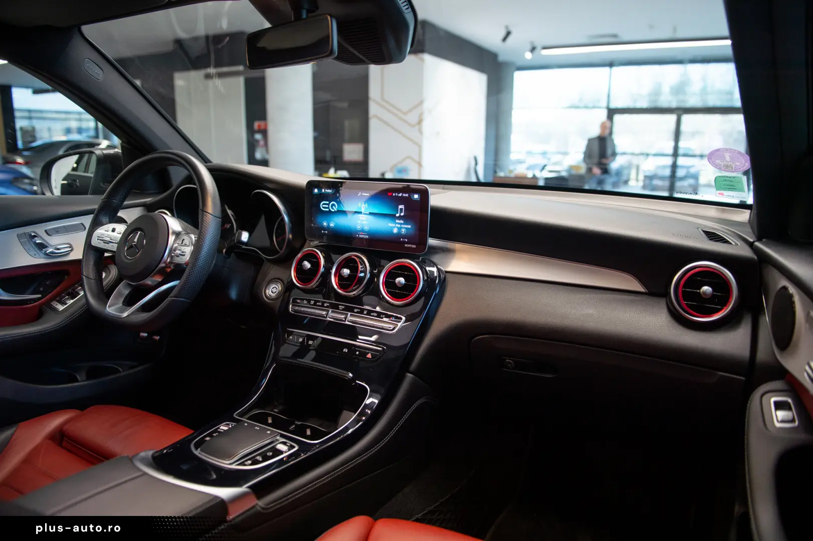 Mercedes-Benz GLC 300e 4Matic Coupe AMG Line