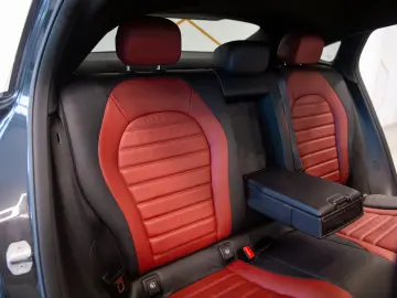 Mercedes-Benz GLC 300e 4Matic Coupe AMG Line