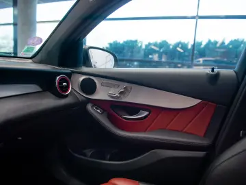 Mercedes-Benz GLC 300e 4Matic Coupe AMG Line