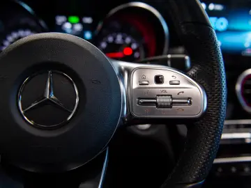 Mercedes-Benz GLC 300e 4Matic Coupe AMG Line