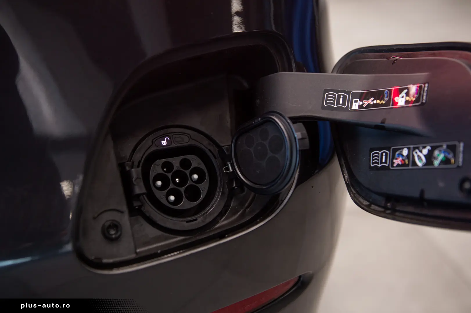 Mercedes-Benz GLC 300e 4Matic Coupe AMG Line