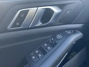 X5 xDrive30d  M Sportpaket Gestiksteuerung DAB