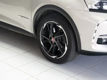 DS 7 Crossback Plug-in Hybrid E-TENSE 4WD 300CP DS Perform