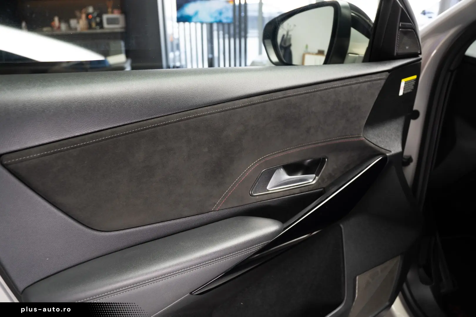 DS 7 Crossback Plug-in Hybrid E-TENSE 4WD 300CP DS Perform