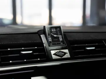 DS 7 Crossback Plug-in Hybrid E-TENSE 4WD 300CP DS Perform