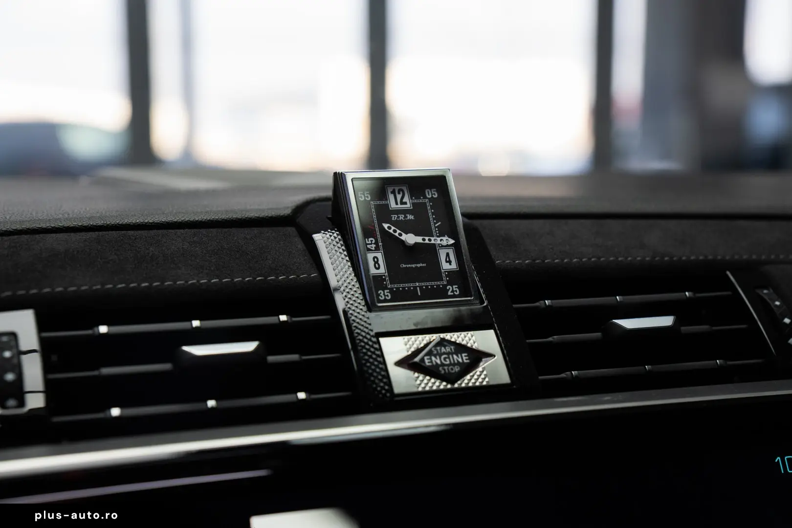 DS 7 Crossback Plug-in Hybrid E-TENSE 4WD 300CP DS Perform