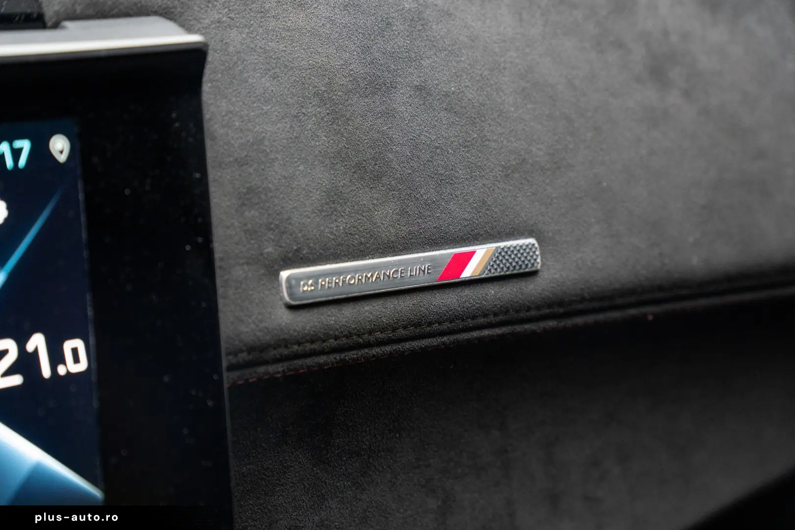 DS 7 Crossback Plug-in Hybrid E-TENSE 4WD 300CP DS Perform