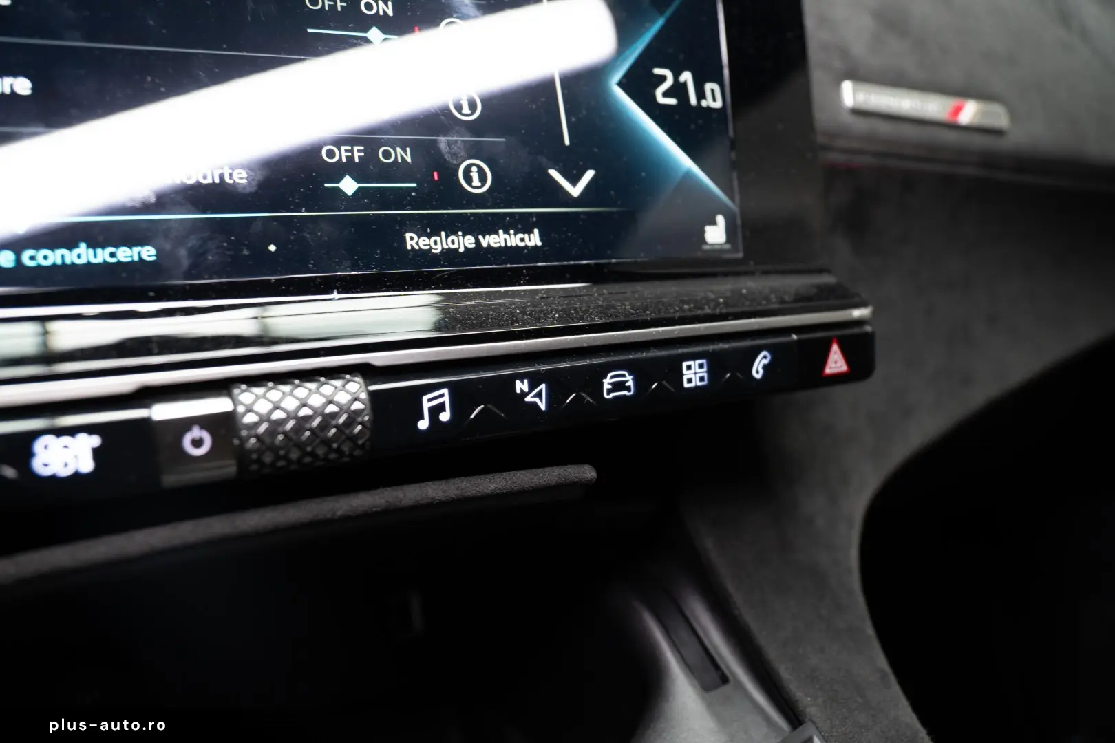 DS 7 Crossback Plug-in Hybrid E-TENSE 4WD 300CP DS Perform