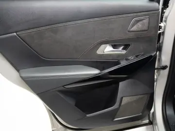 DS 7 Crossback Plug-in Hybrid E-TENSE 4WD 300CP DS Perform