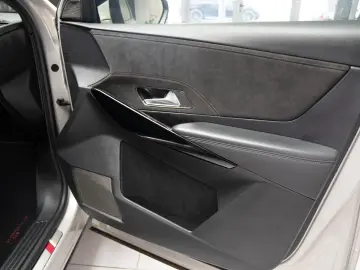 DS 7 Crossback Plug-in Hybrid E-TENSE 4WD 300CP DS Perform