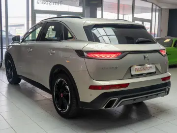 DS 7 Crossback Plug-in Hybrid E-TENSE 4WD 300CP DS Perform