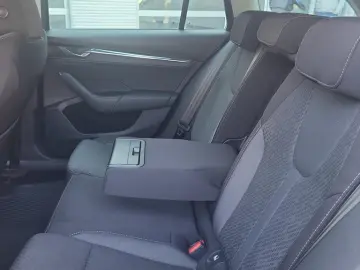 Skoda Octavia Combi 2.0 TDI DSG Style