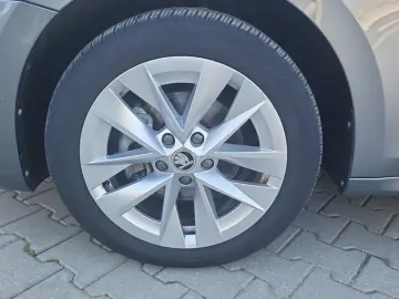 Skoda Octavia Combi 2.0 TDI DSG Style