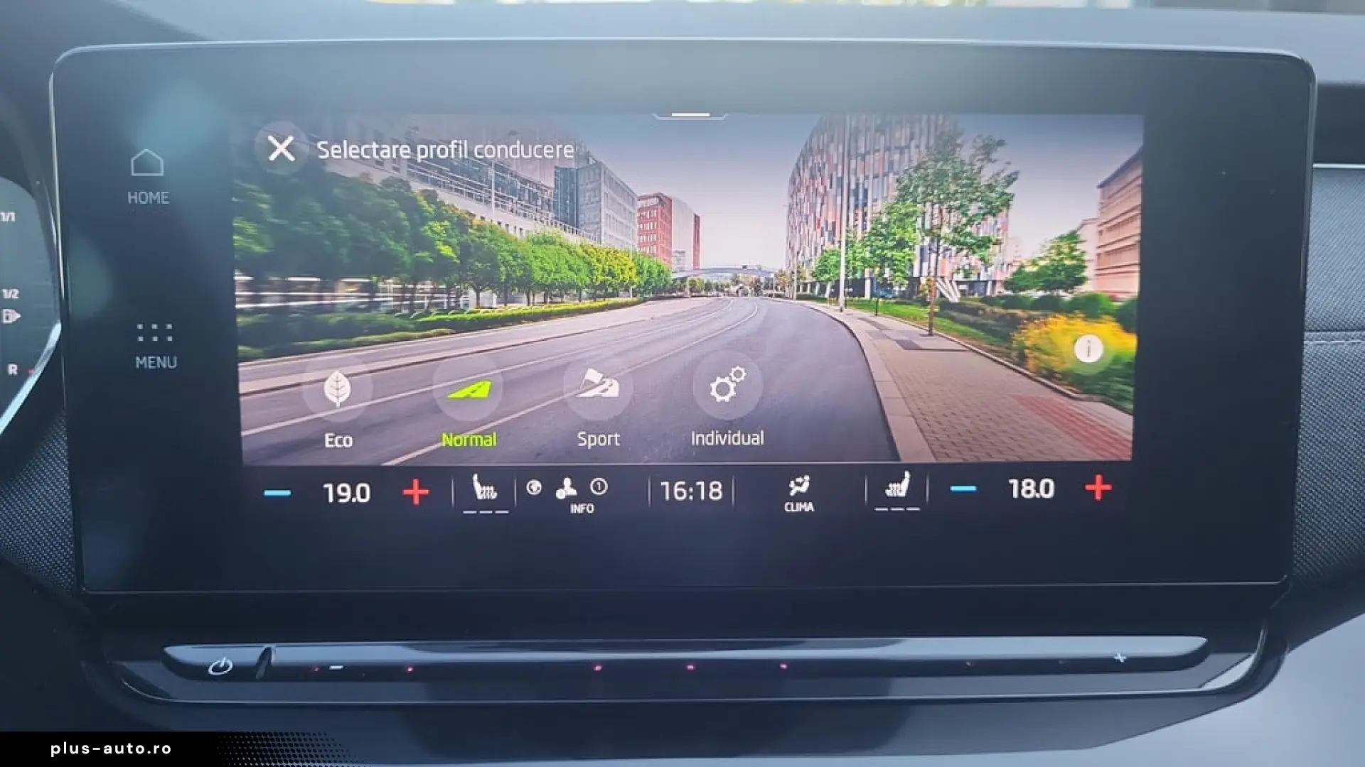 Skoda Octavia Combi 2.0 TDI DSG Style