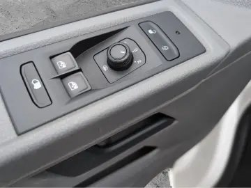 T6.1 Transporter EcoProfi FWD  Carplay