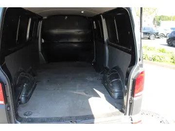 T6.1 Kasten lang 3 Sitze 2.0 TDI Klima Bluetooth