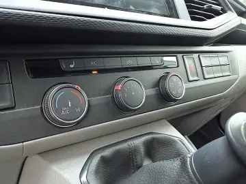 T6 2.0 TDI TRANSPORTER KLIMA SITZHEIZUNG PDC 2SI