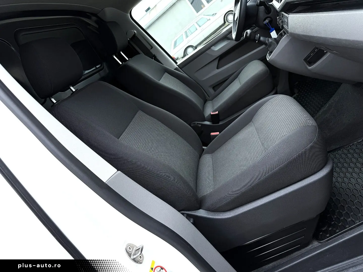 T6 2.0 TDI TRANSPORTER KLIMA SITZHEIZUNG PDC 2SI