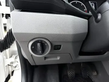 T6 2.0 TDI TRANSPORTER KLIMA SITZHEIZUNG PDC 2SI