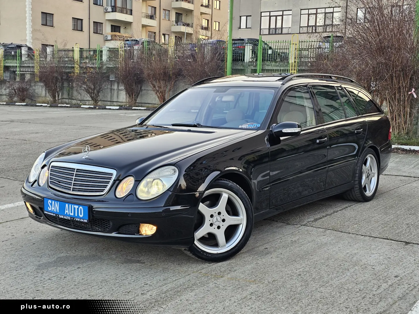 Mercedes E240 2005 2.6 177 CP