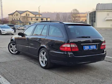 Mercedes E240 2005 2.6 177 CP