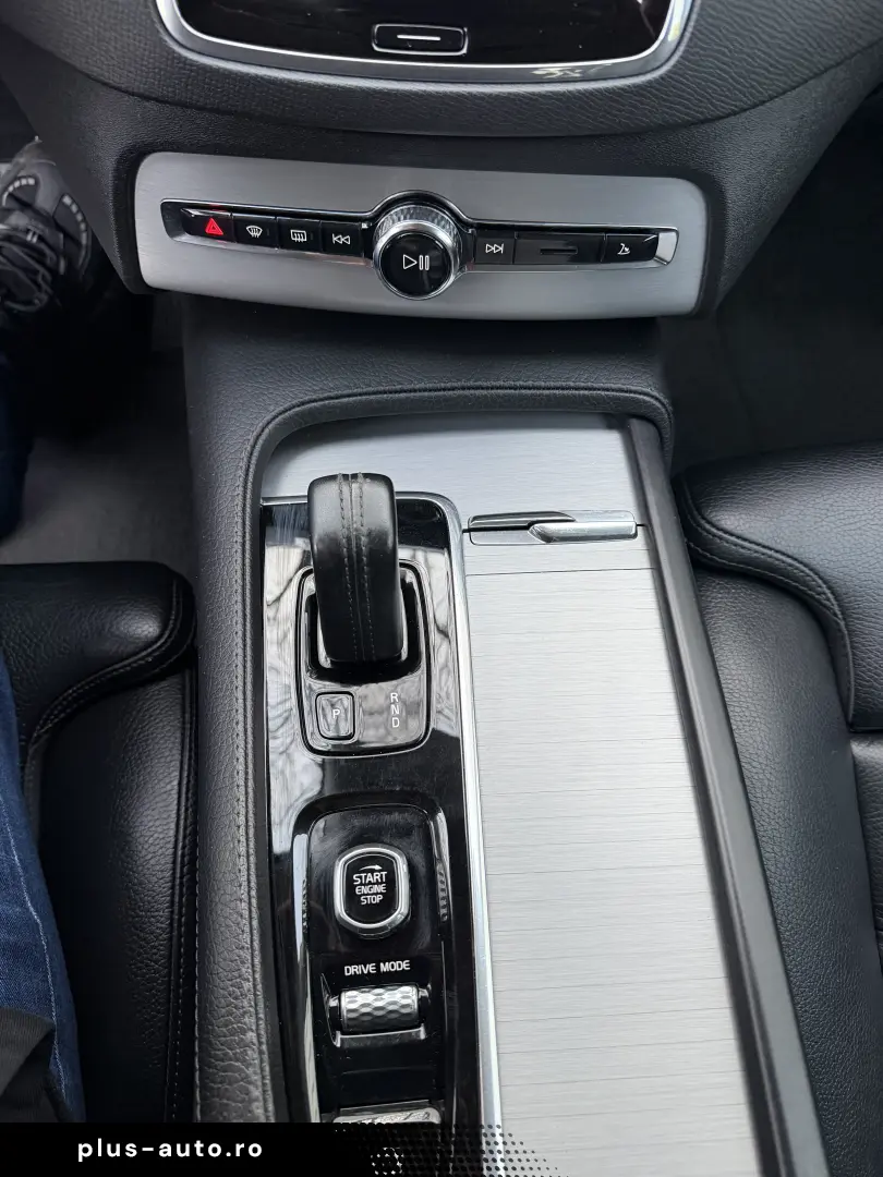 Volvo XC90 2.0 diesel 4×4 6 locuri de vânzare TVA INCLUS