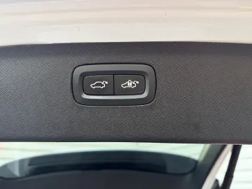 Volvo XC90 2.0 diesel 4×4 6 locuri de vânzare TVA INCLUS