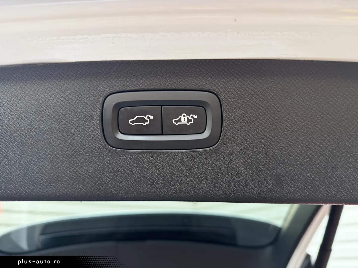 Volvo XC90 2.0 diesel 4×4 6 locuri de vânzare TVA INCLUS